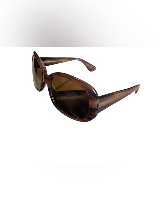 Vera Wang Emmanuelle 2 Women\'s Brown Sunglasses & Hard Case main image 4